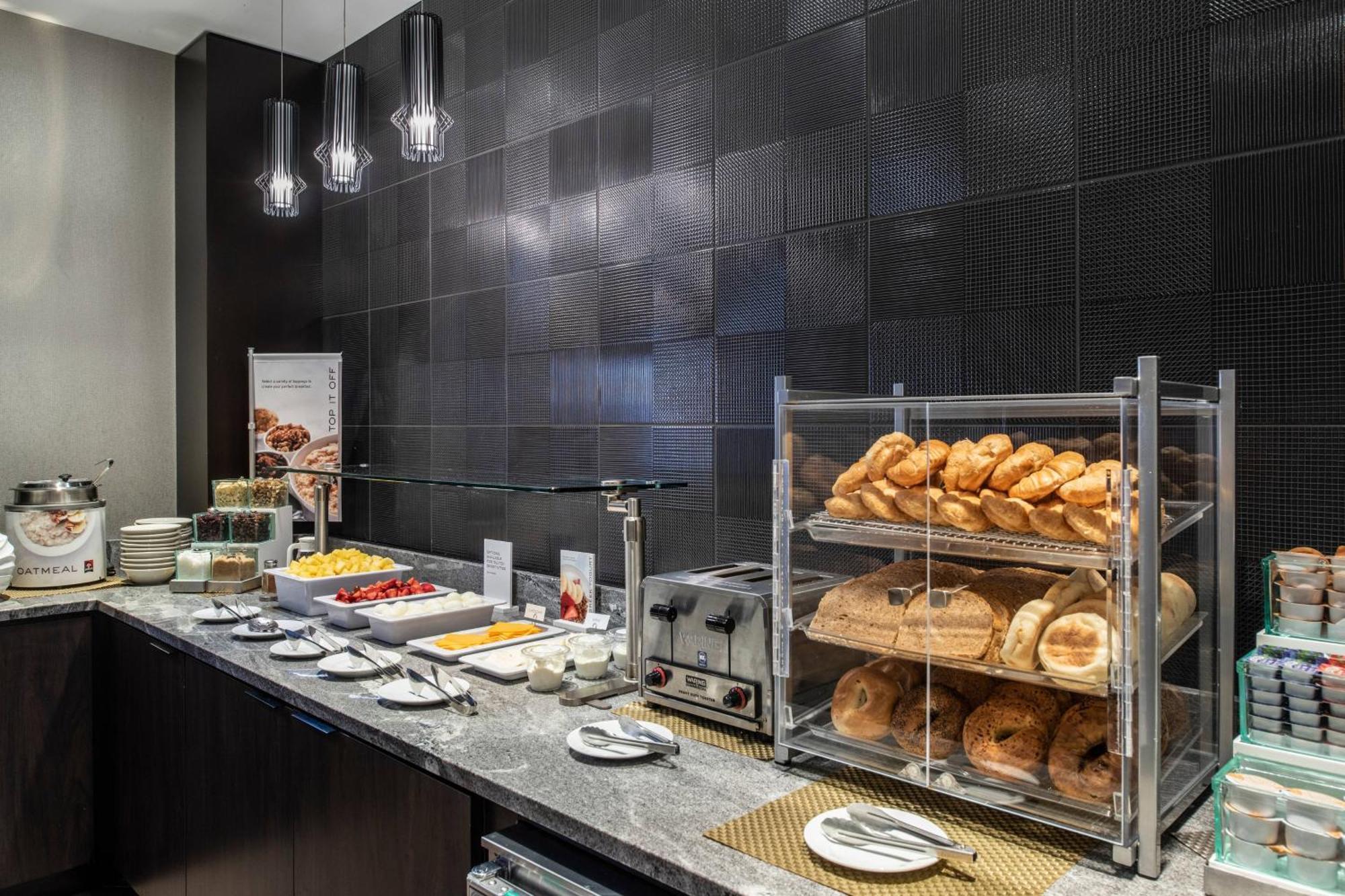 Fairfield Inn & Suites By Marriott Boston Logan Airport/Chelsea Eksteriør bilde
